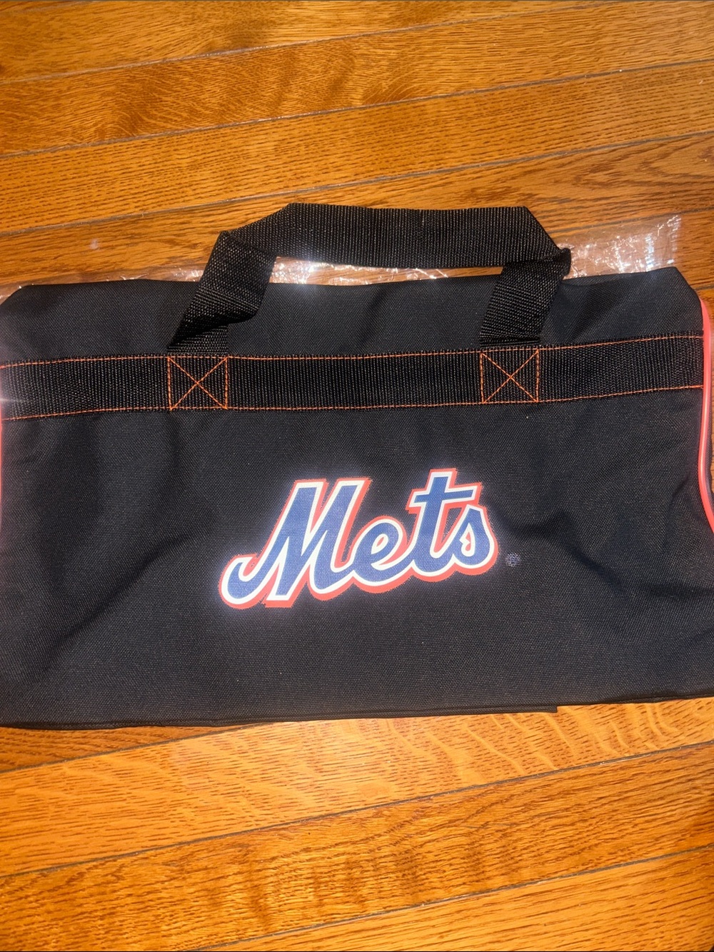 Mets Black Toiletry Bag with Contrast Stitching